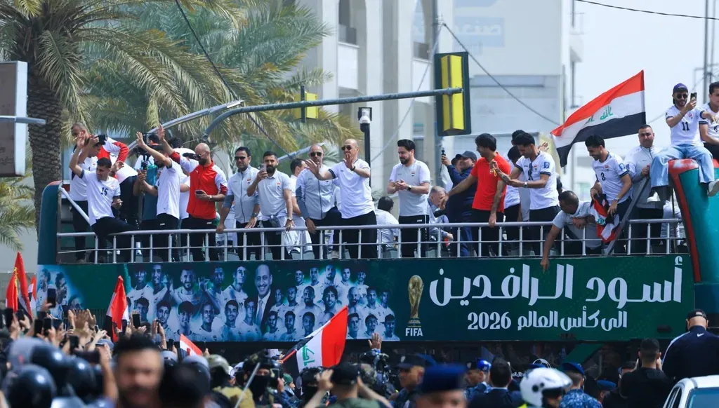 جماهير العراق تواجه تحديات السفر إلى مونديال 2026.. الفيزا والتكاليف تهدد حلم المؤازرة