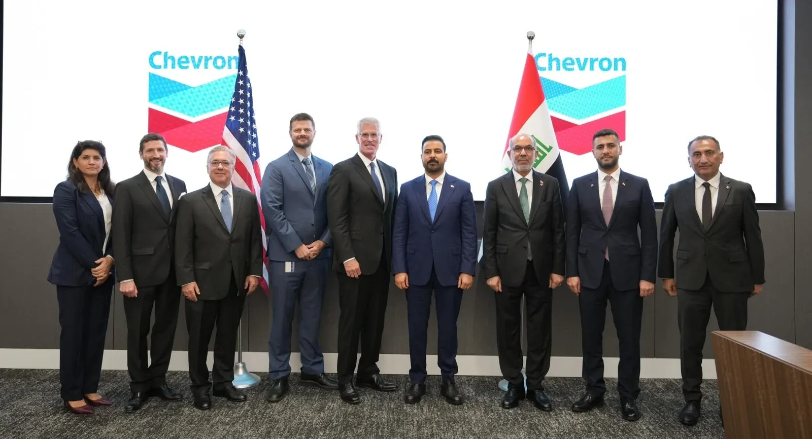العراق يبحث مع شيفرون الأميركية توسيع الاستثمارات النفطية ورفع الإنتاج.. ما أبرز الملفات؟