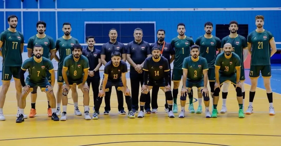 العراق يواجه عُمان لحسم صدارة المجموعة في بطولة غرب آسيا للكرة الطائرة