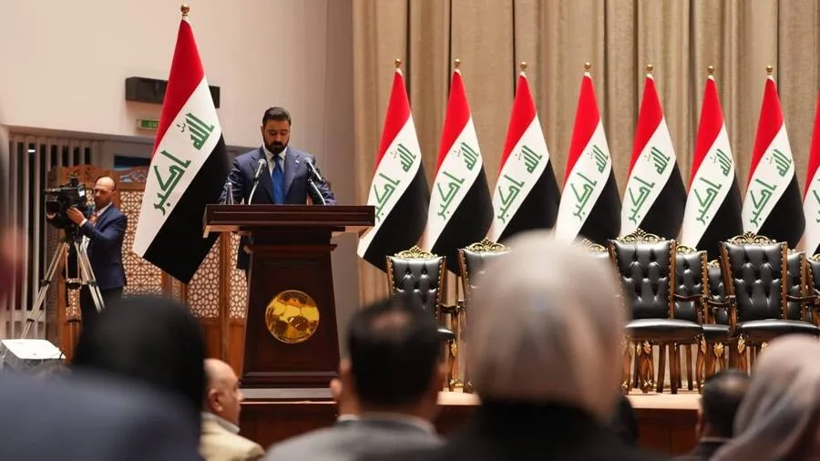 الزيدي يبحث استكمال الحكومة ودمج وزارات وهيئات مستقلة لتقليص النفقات