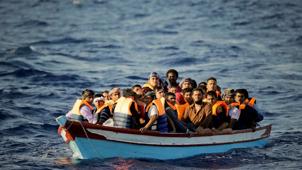 العراق يتحرك لإعادة مهاجرين من ليبيا.. 388 حالة عودة طوعية