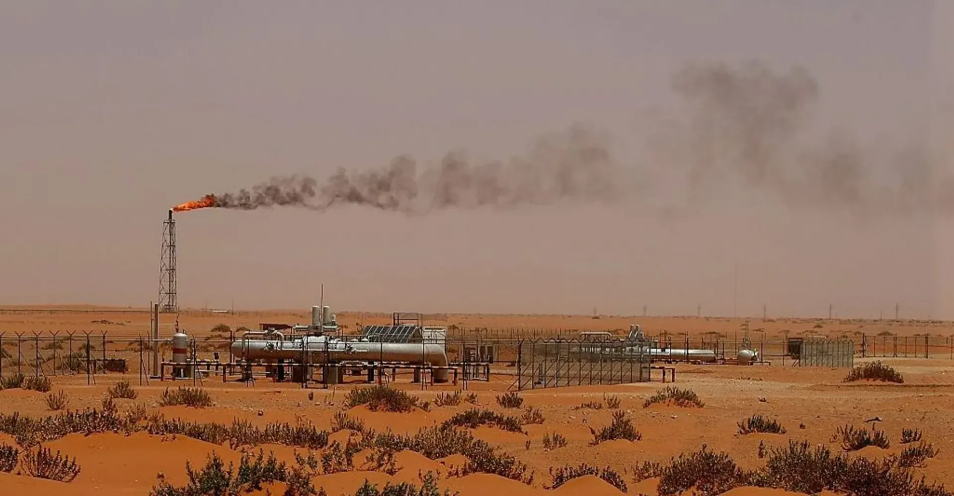 بعد هجمات المسيّرات.. السعودية تمنح بغداد فرصة للتحرك
