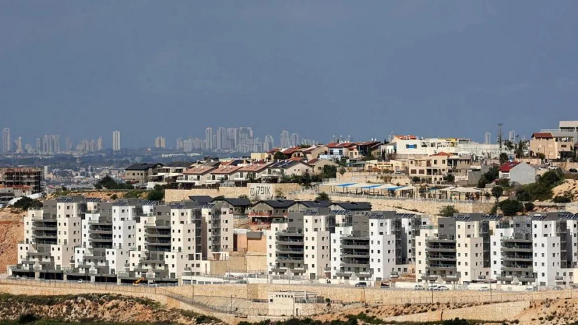 العراق يرحب بفرض 11 دولة قيوداً تجارية على المستوطنات الإسرائيلية ويدعو لتوسعها