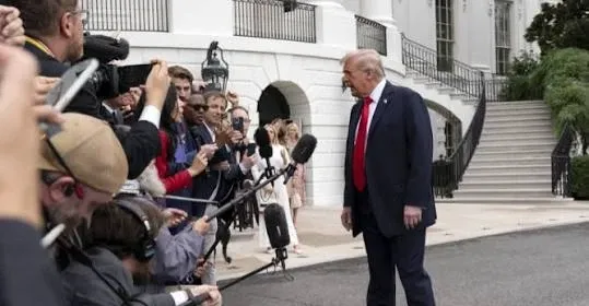 شبكات أميركية توقف التغطية المشتركة لأنشطة ترمب تضامناً مع CNN
