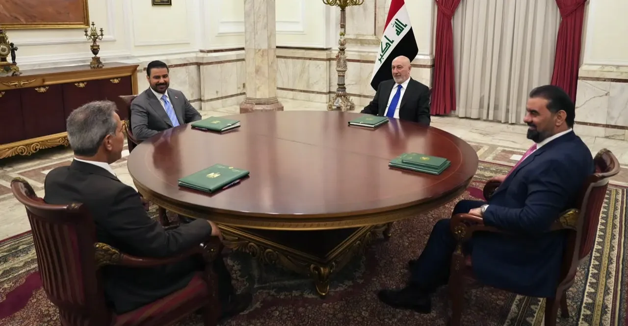 اجتماع الرئاسات العراقية يناقش الحكومة ومطار النجف وتوسيع العلاقات الدولية